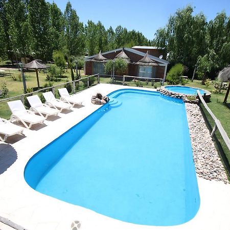 Cabanas El Pueblo Escondido Hotel ซานราฟาเอล ภายนอก รูปภาพ