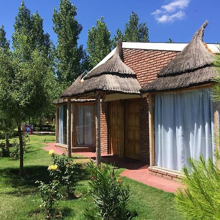 Cabanas El Pueblo Escondido Hotel ซานราฟาเอล ภายนอก รูปภาพ