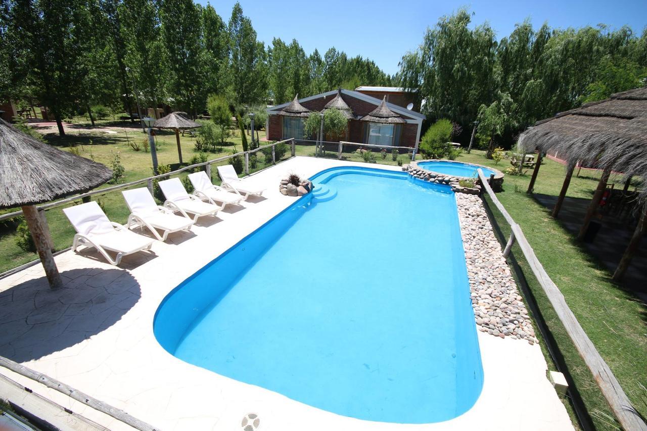 Cabanas El Pueblo Escondido Hotel ซานราฟาเอล ภายนอก รูปภาพ