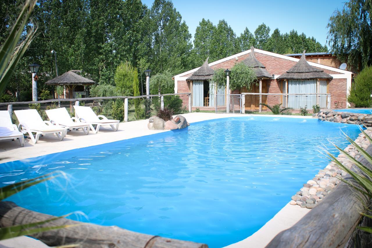 Cabanas El Pueblo Escondido Hotel ซานราฟาเอล ภายนอก รูปภาพ