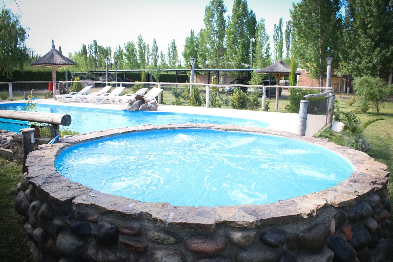 Cabanas El Pueblo Escondido Hotel ซานราฟาเอล ภายนอก รูปภาพ